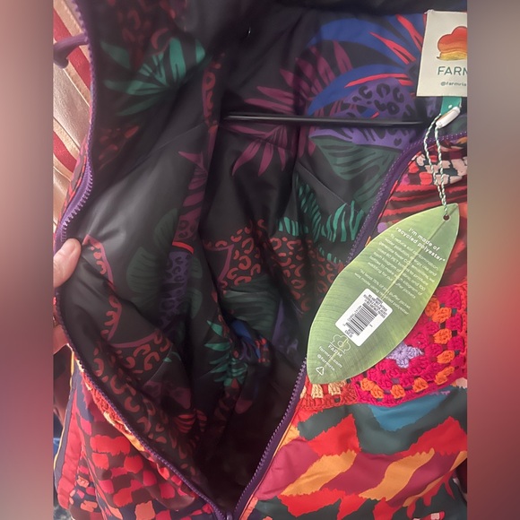 Farm Rio Abstract Patches Reversible Puffer Jacket - Picture 9 of 10